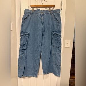 Size 20 Old Navy mod Rise extra baggy Blue Cargo Jeans